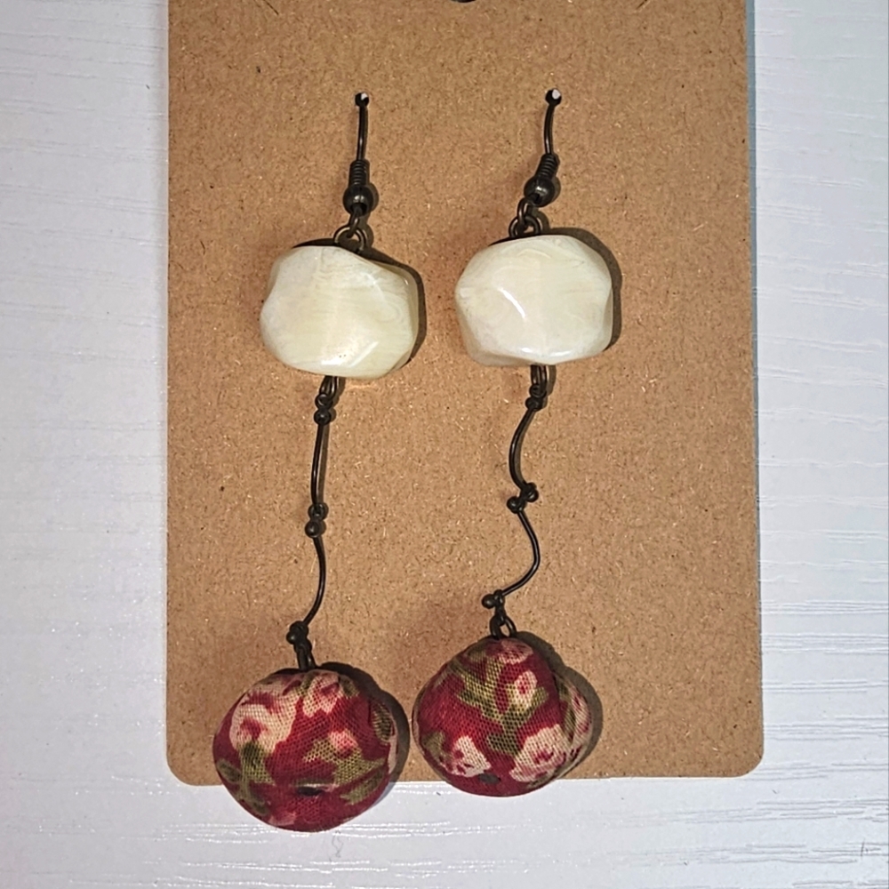Floral Drop Earrings‎ with Cream and Red Accents